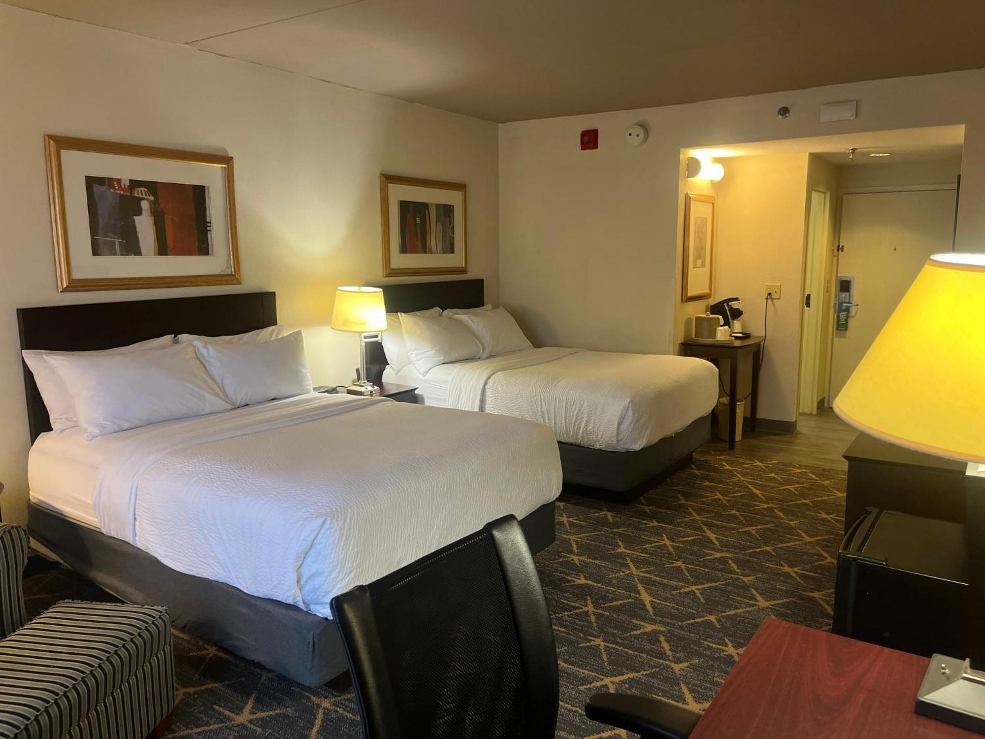 Hotel & Springfield-i-44 By Ihg