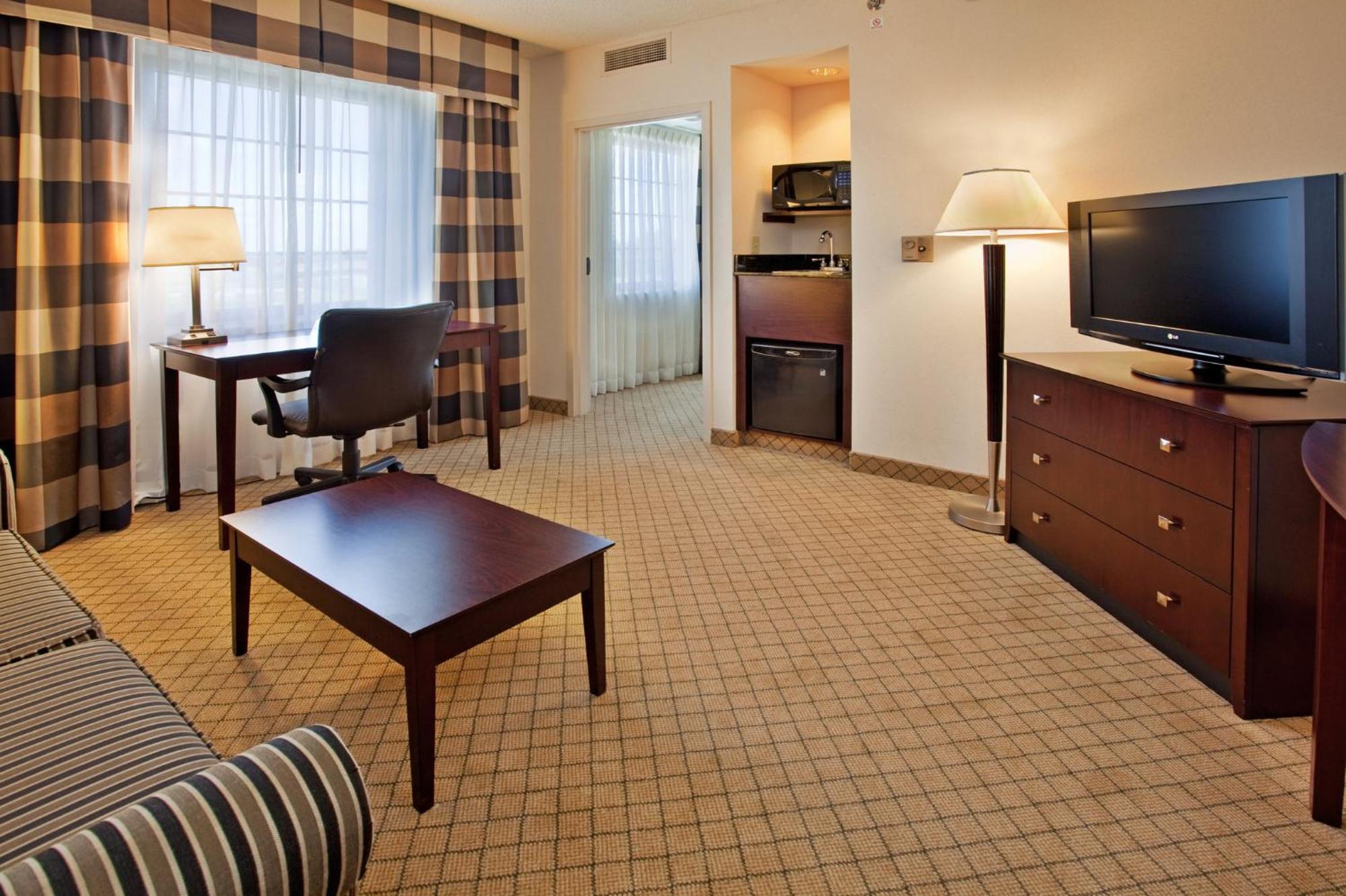 Hotel & Springfield-i-44 By Ihg Springfield